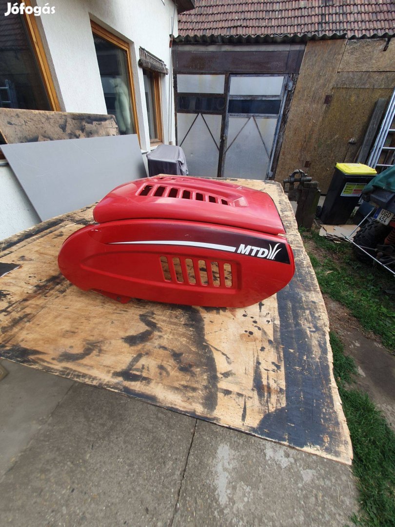 MTD Fűnyíró Traktor Géptető/Motorháztető Eladó