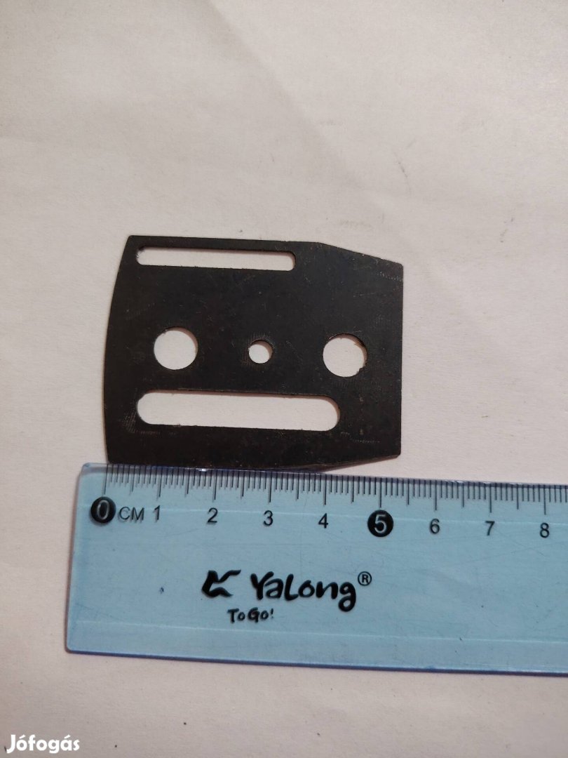 MTD GCS 4640 olajterelő lemez