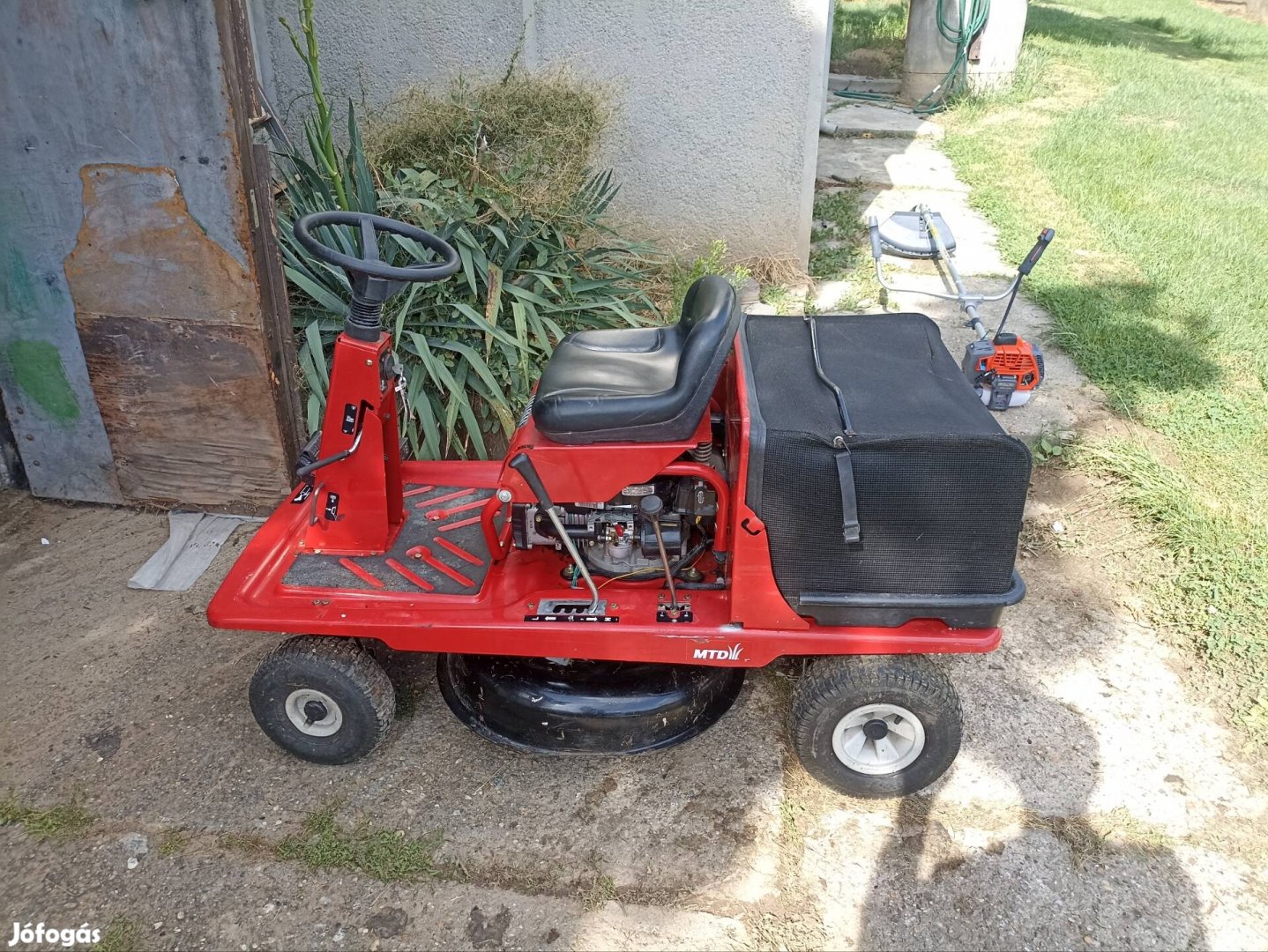 MTD Pinto 600 fűnyíró traktor eladó !!