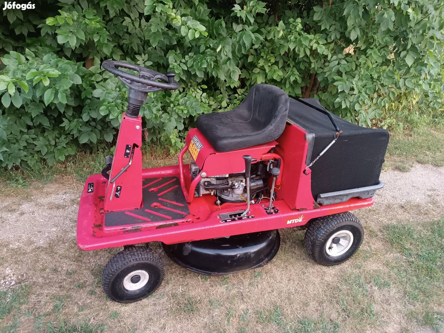 MTD Pinto 7Hp fűnyíró traktor , fűnyírótraktor 