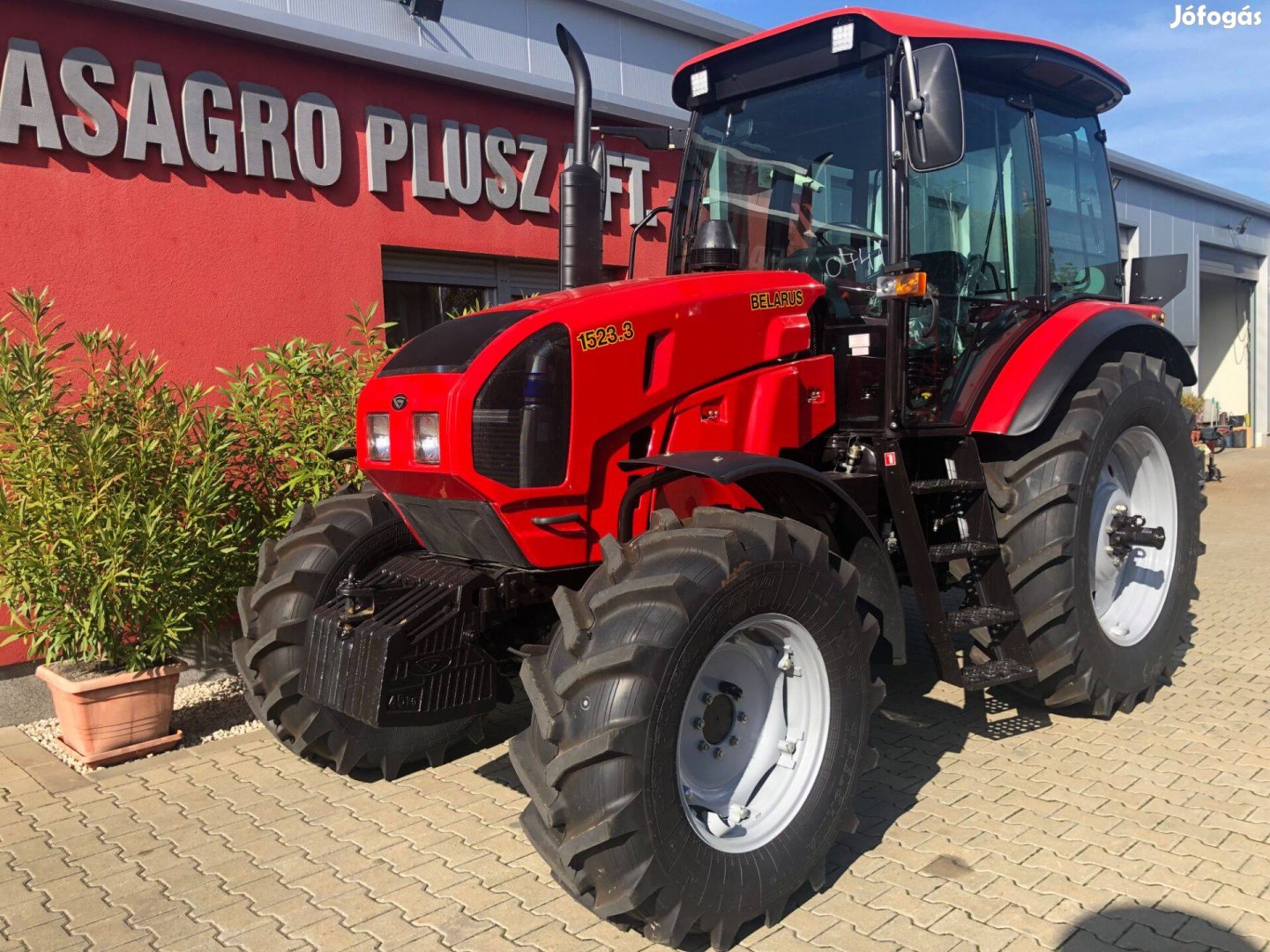 MTZ-1523.3 hagyományos adagolós új traktor !