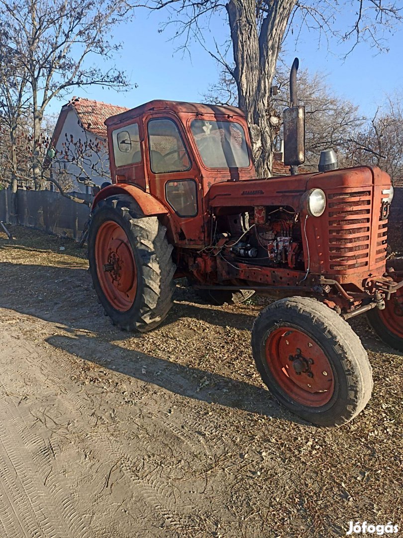 MTZ 45 traktor