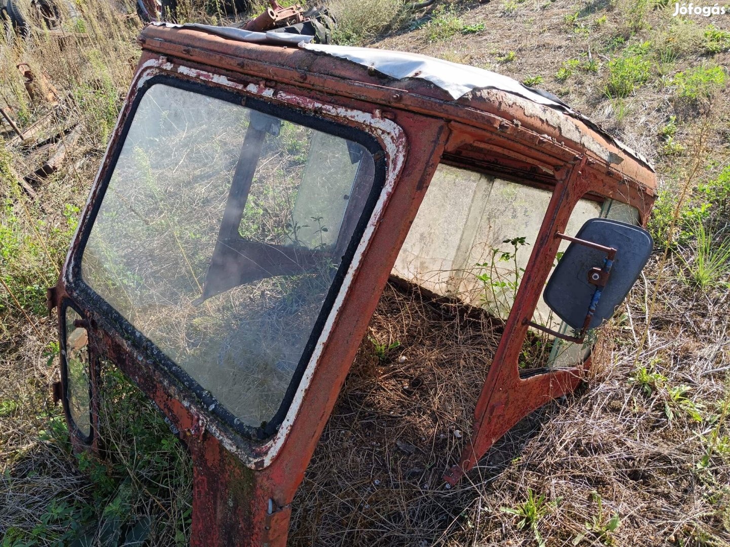 MTZ 50 fülke MTZ 50 és 80 váltó felező gumi