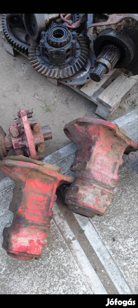 MTZ 50 hátsó féltengely tok