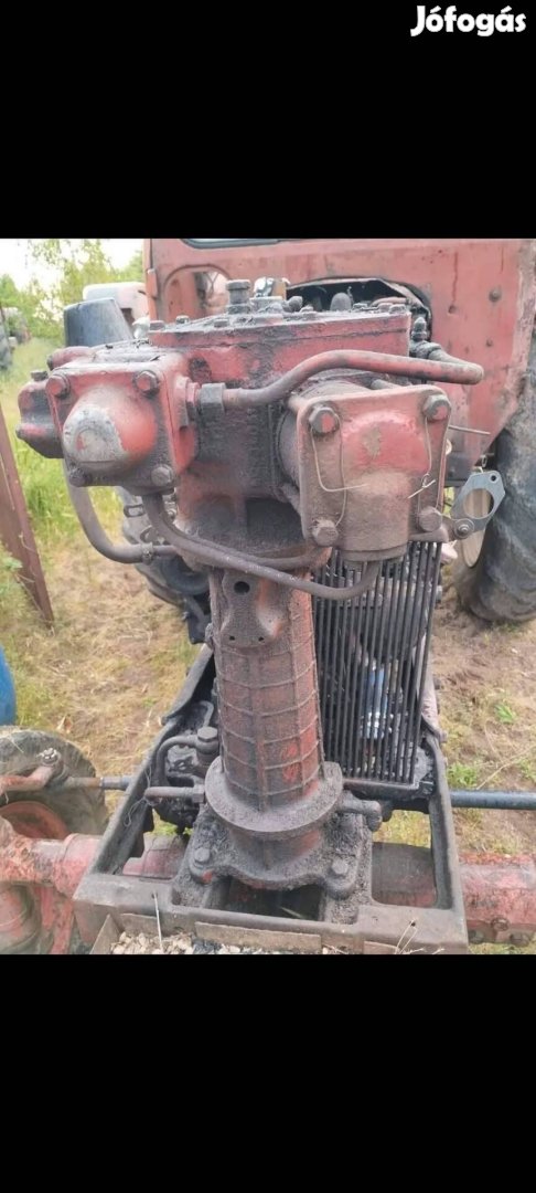 MTZ 50 szervó oszlop