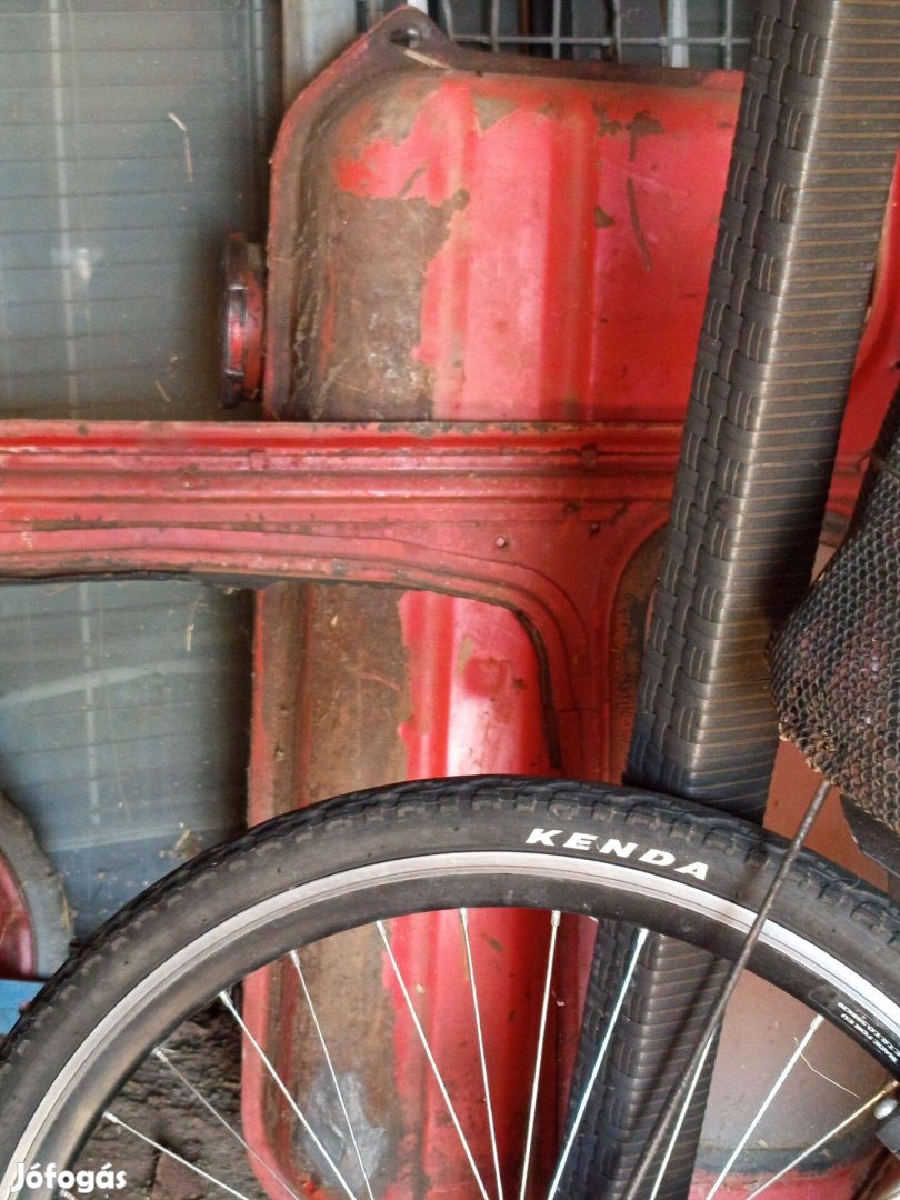 MTZ 50 üzemanyagtank