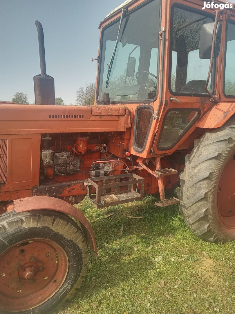 MTZ 550 traktor 