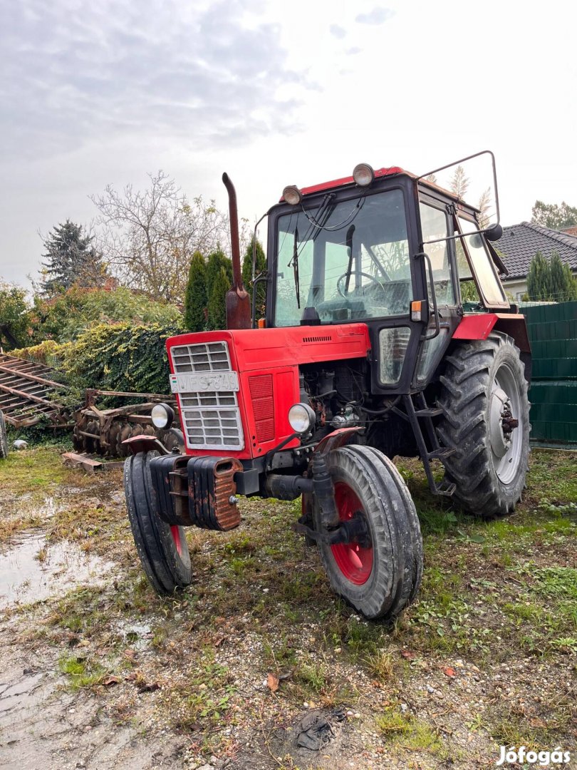 MTZ 80 traktor