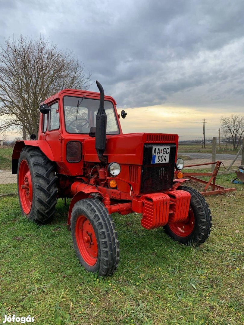 MTZ-80 traktor