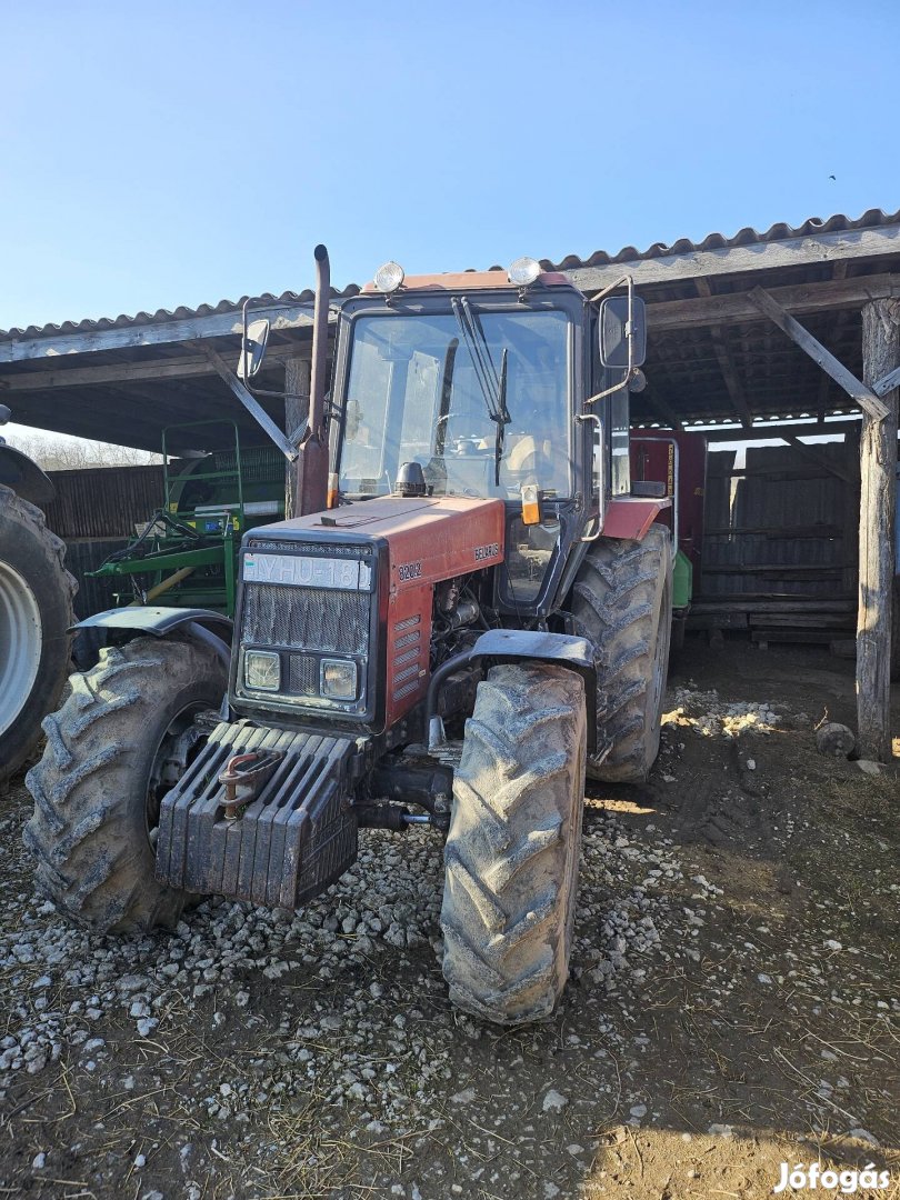 MTZ 820.2 Traktor eladó
