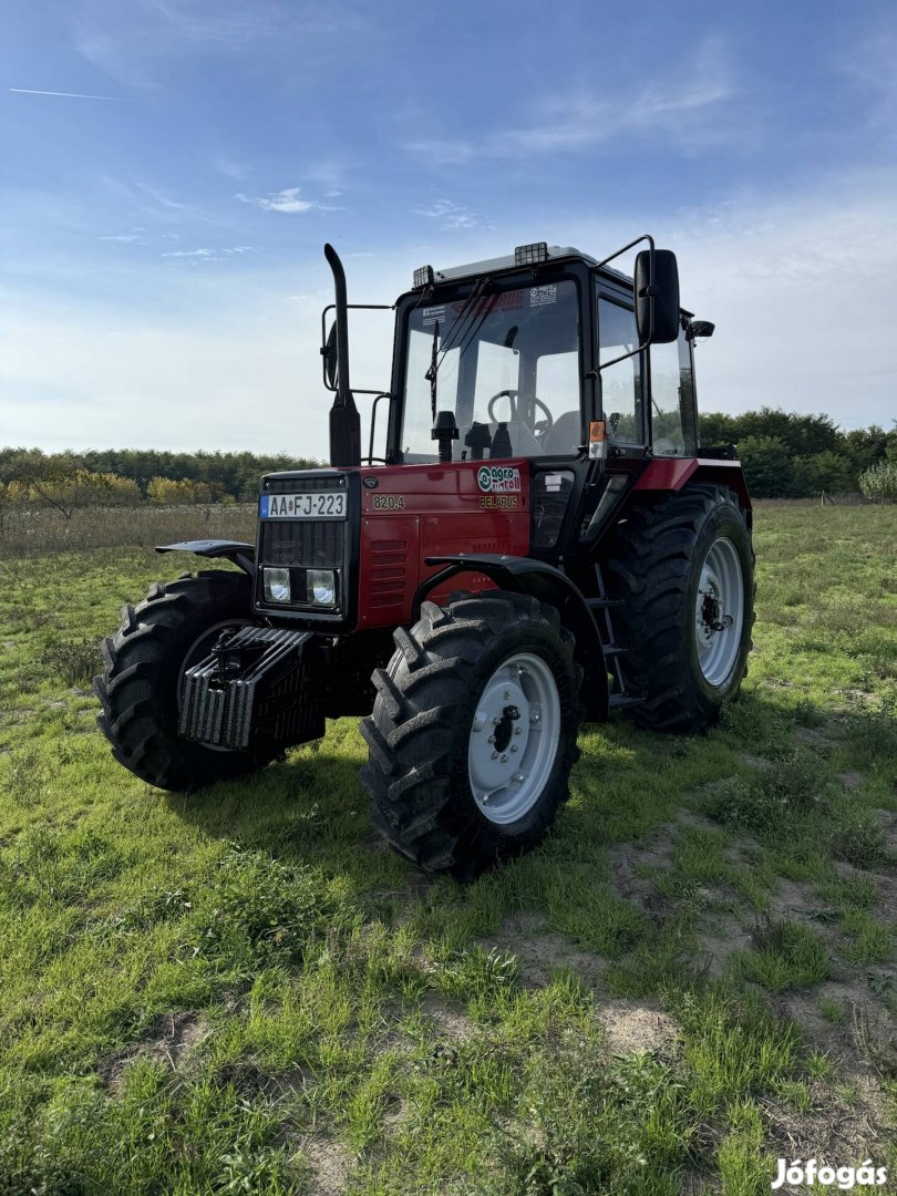 MTZ 820.4 2022évj 300üó