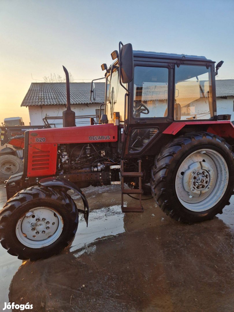 MTZ 820-as traktor