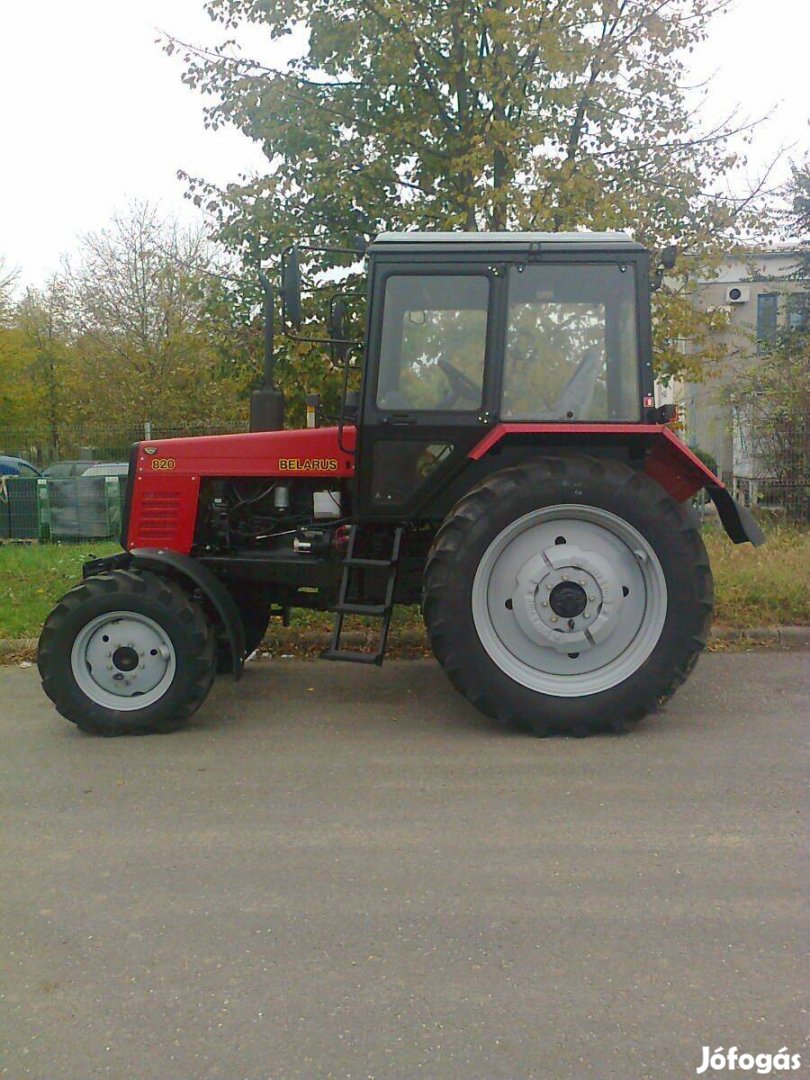 MTZ-820 szöghajtásos új traktor szuper áron !