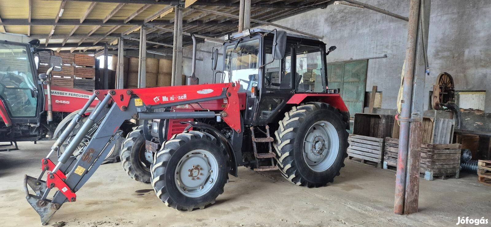 MTZ-820 traktor