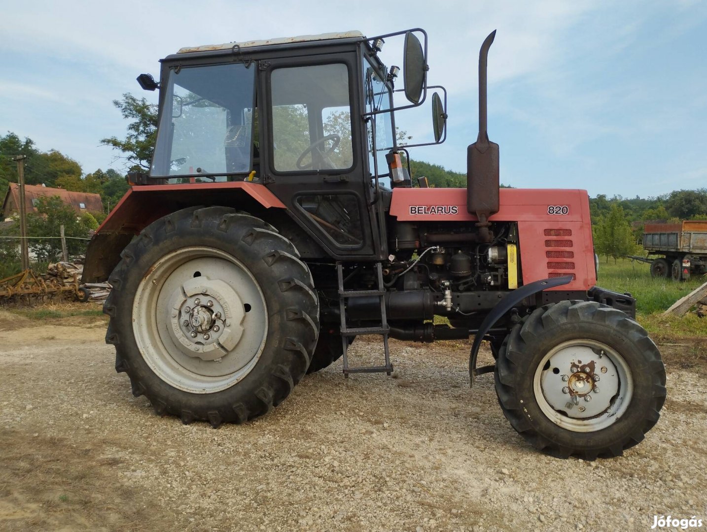 MTZ 820 traktor eladó 2008 évjárat egy friss műszaki