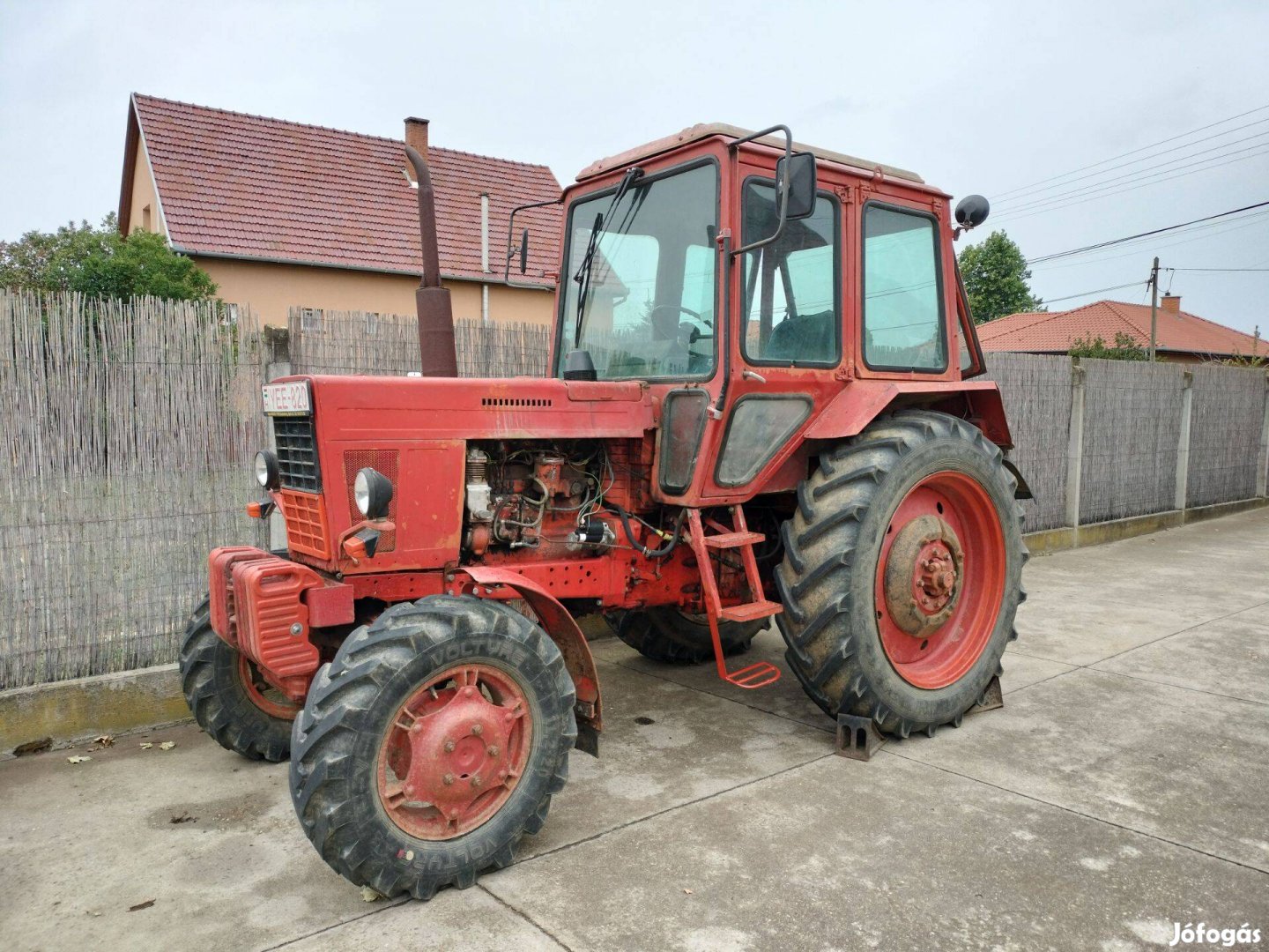 MTZ 82 lejárt műszakival,