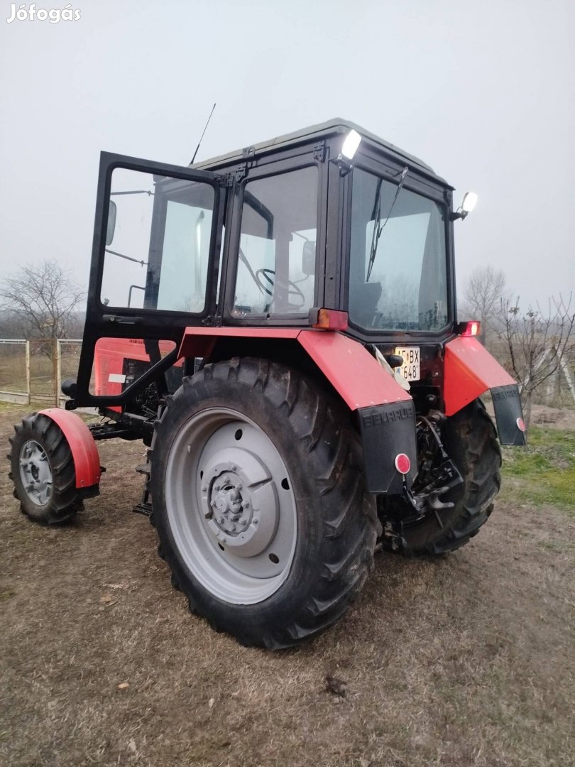 MTZ 82 teljesen felújított motorral.