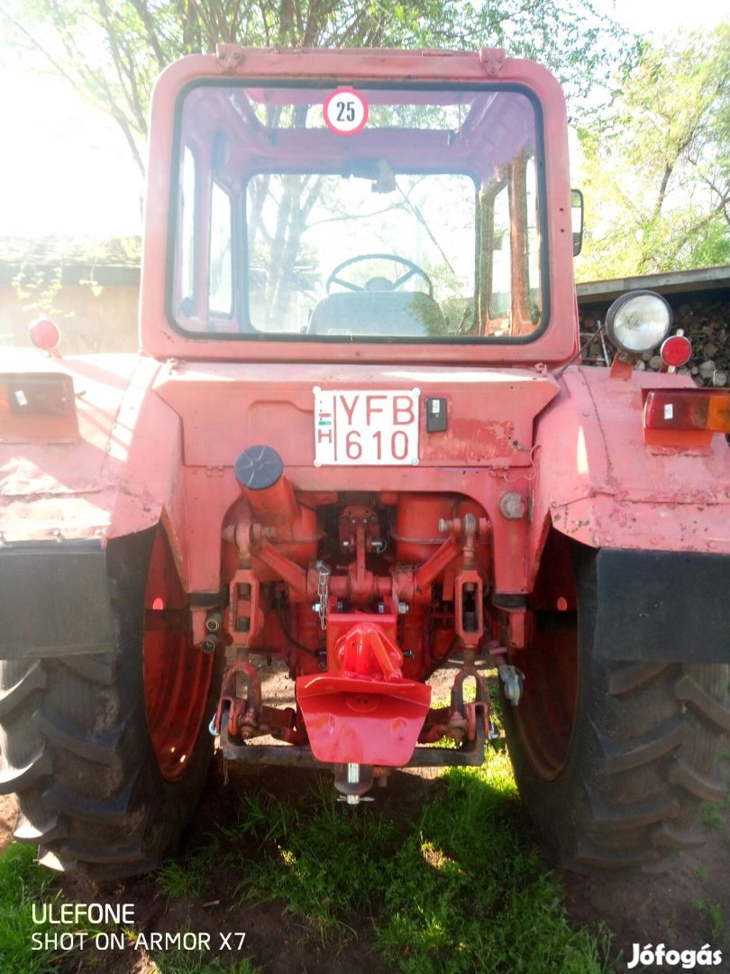 MTZ 82 traktor 4,5 év műszakival eladó 