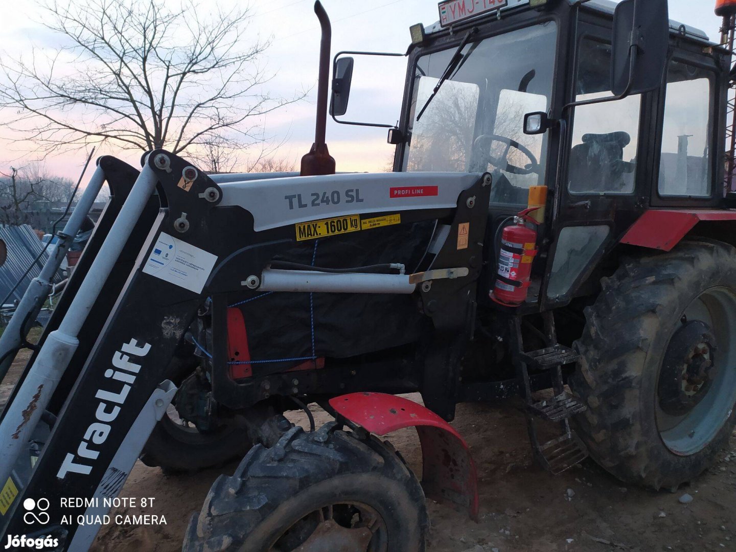MTZ 82 traktor Tracklift homlokrakodó eladó