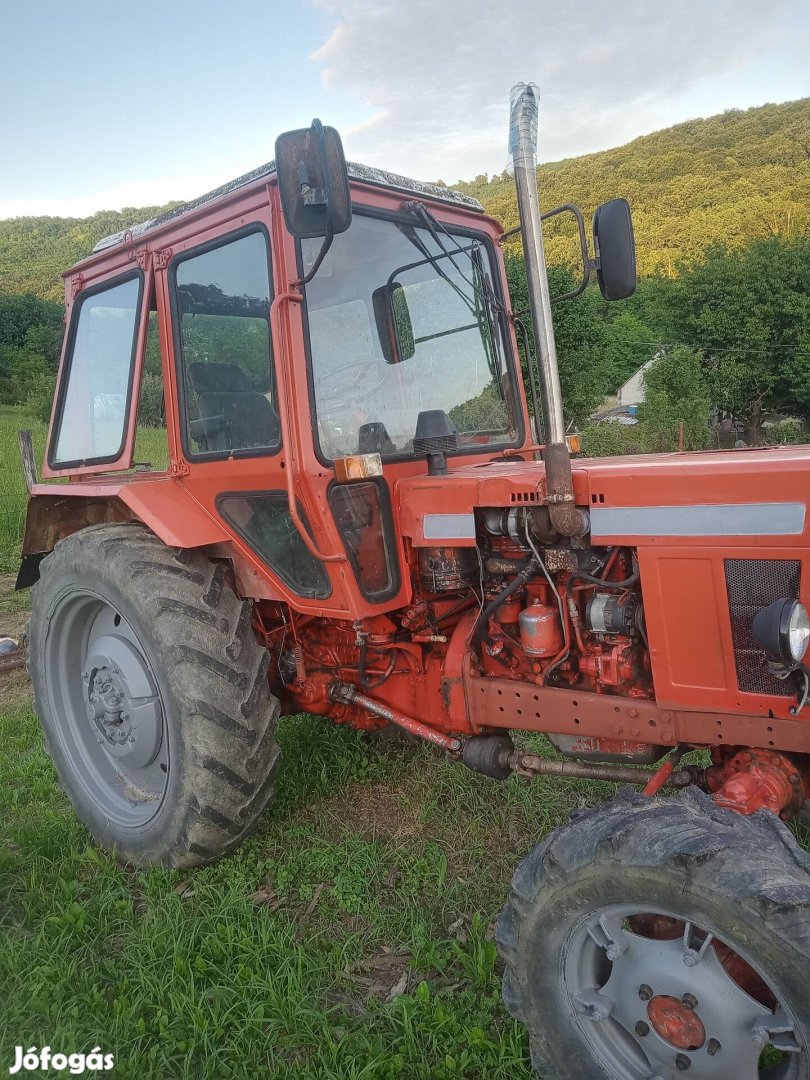 MTZ 82 traktor 