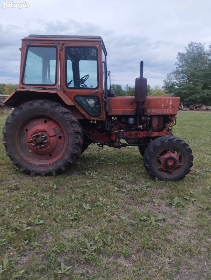 MTZ 82 traktor eladó papír nélkül 