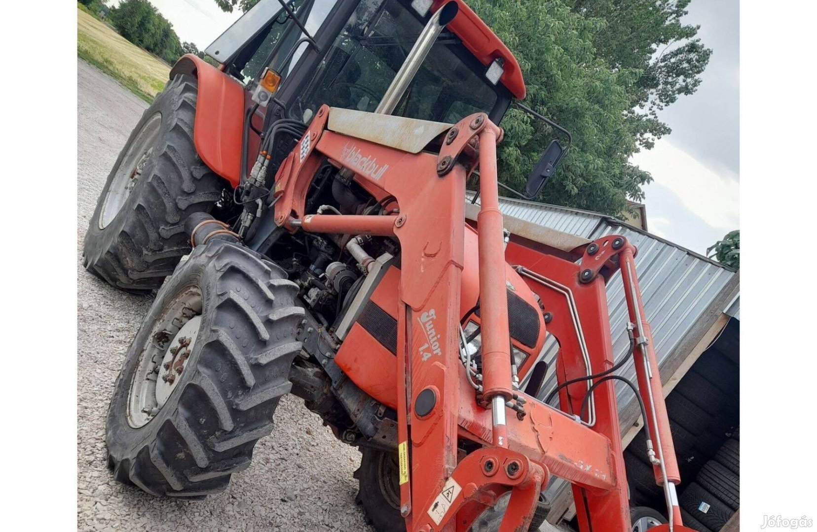 MTZ 920.3 turbó Intercoller homlokrakodó traktor