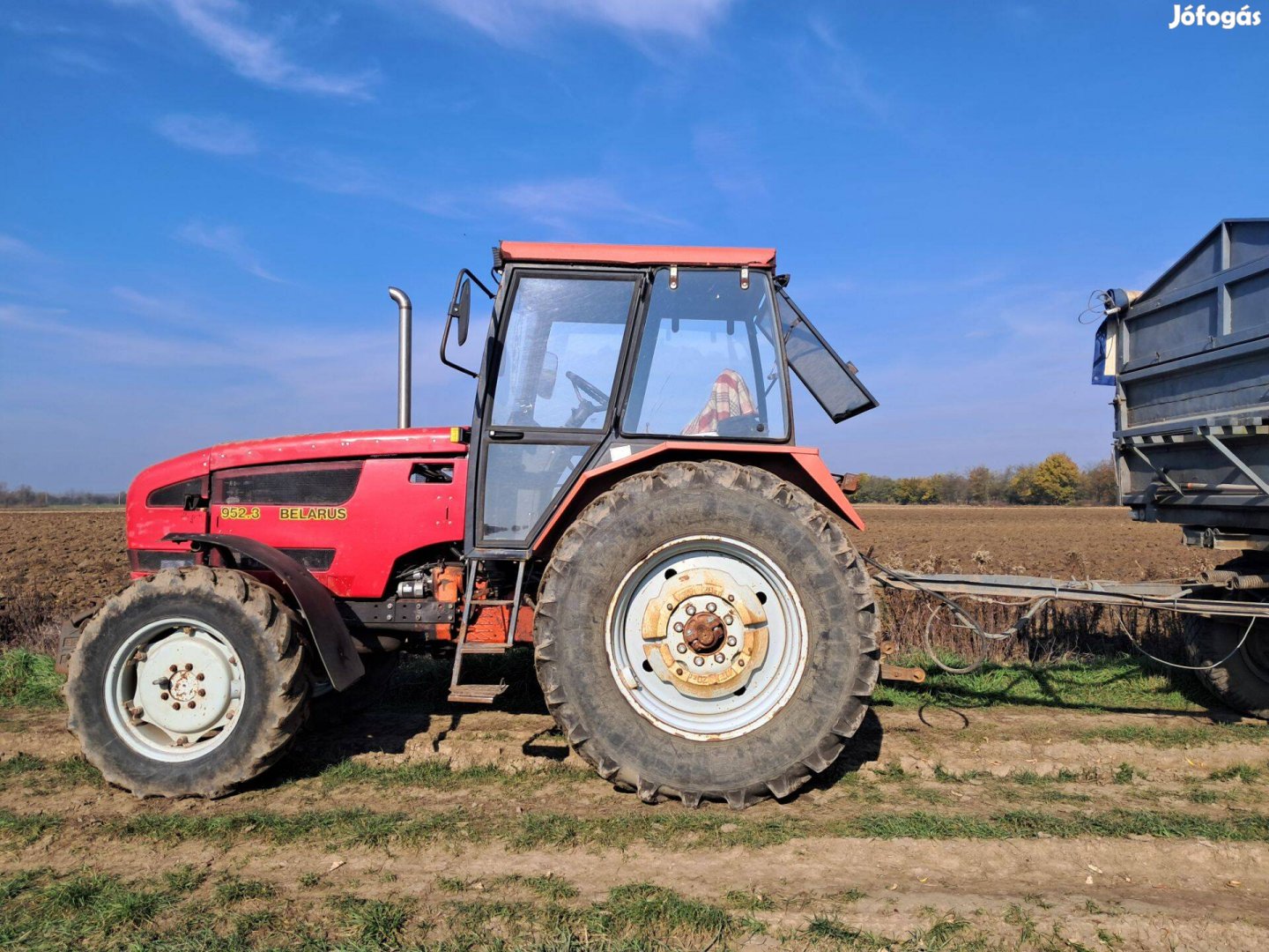 MTZ 952.3 mezőgazdasági vontató