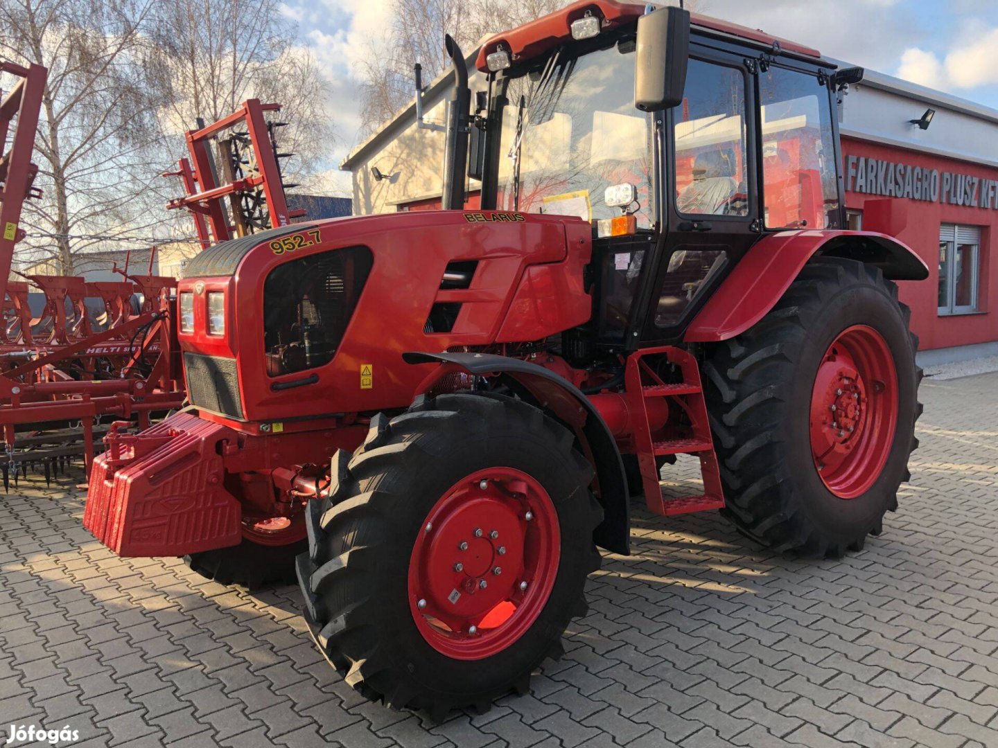 MTZ-952.7 új traktor pályázatra is !