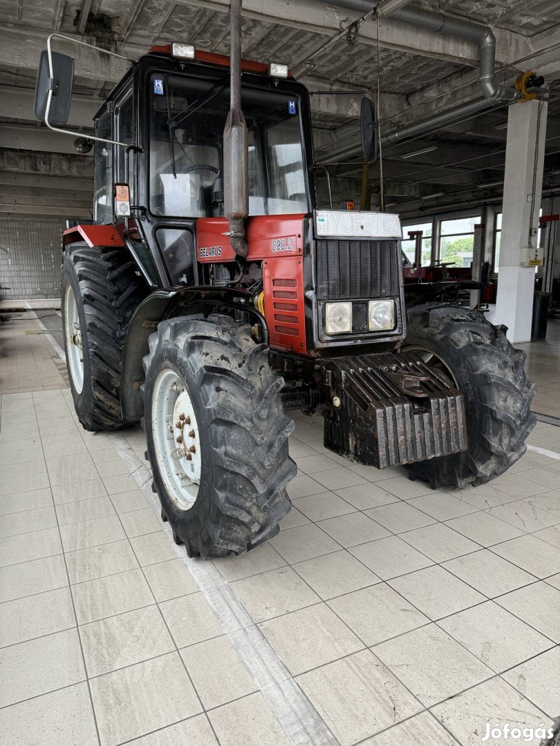 MTZ Belarus 820.2 