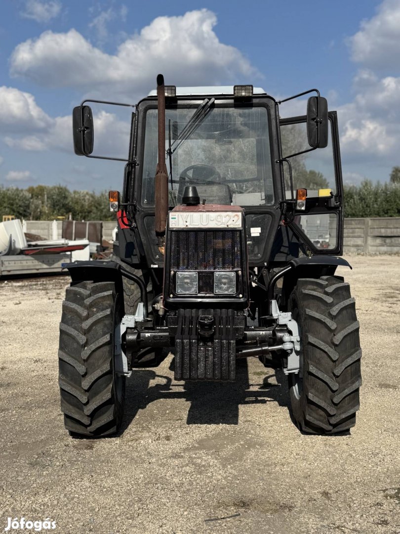 MTZ Belarus 820.4