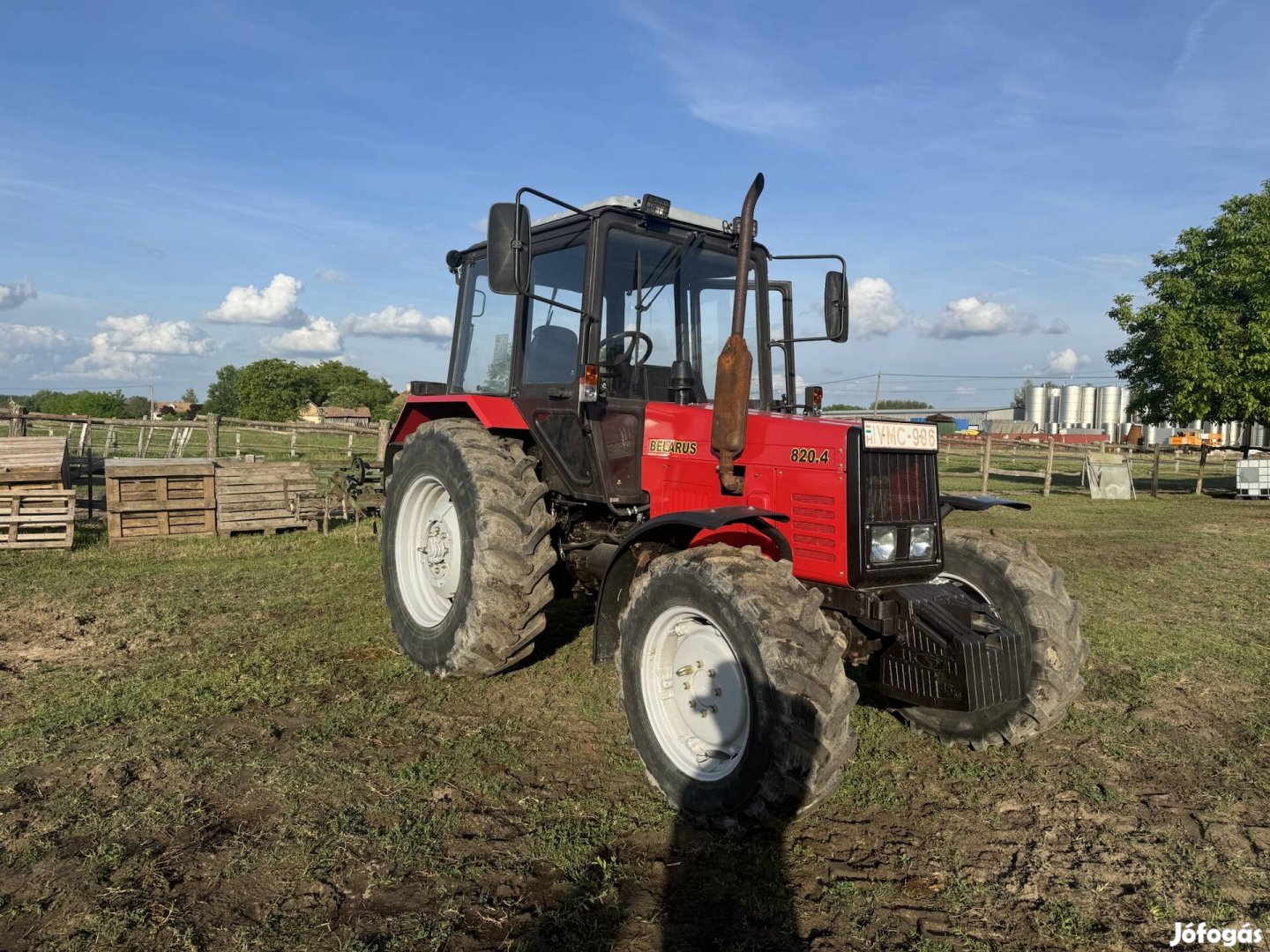 MTZ Belarus 820.4 