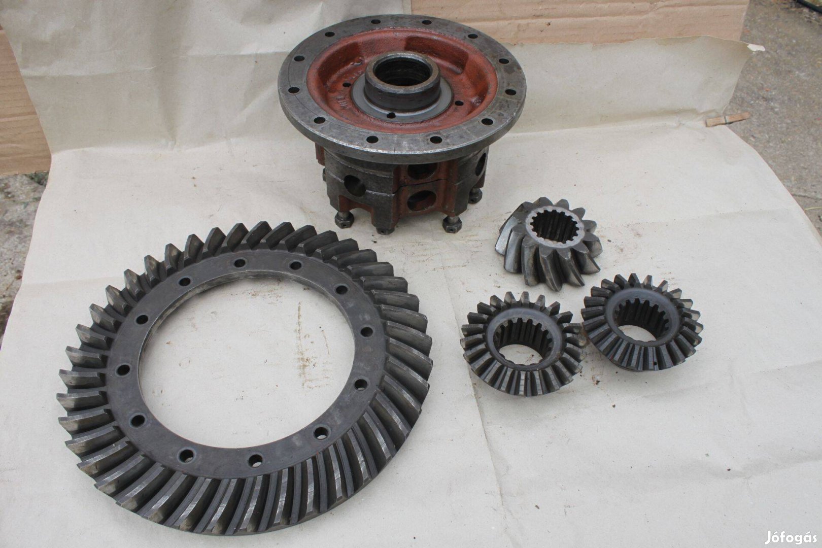 MTZ, Belarus differenciálmű komplett, bolygóház, tányérkerék, kúpkerék