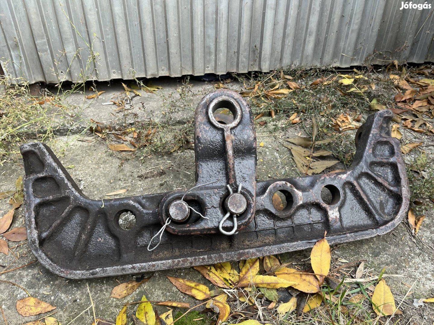 MTZ kereszttartó vonópad+villa