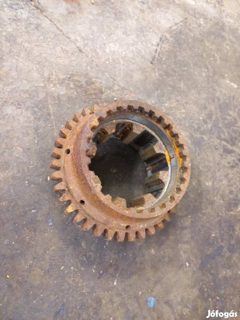 MTZ osztómű fogaskerék