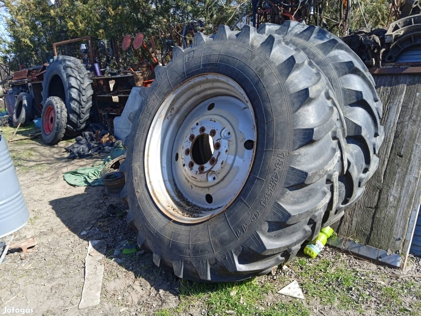 MTZ traktor alkatrészek és ami a képeken látszanak 