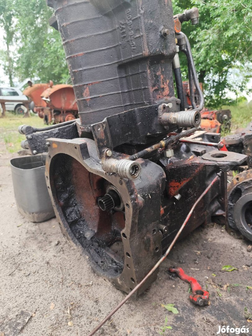 MTZ traktor előtethazak