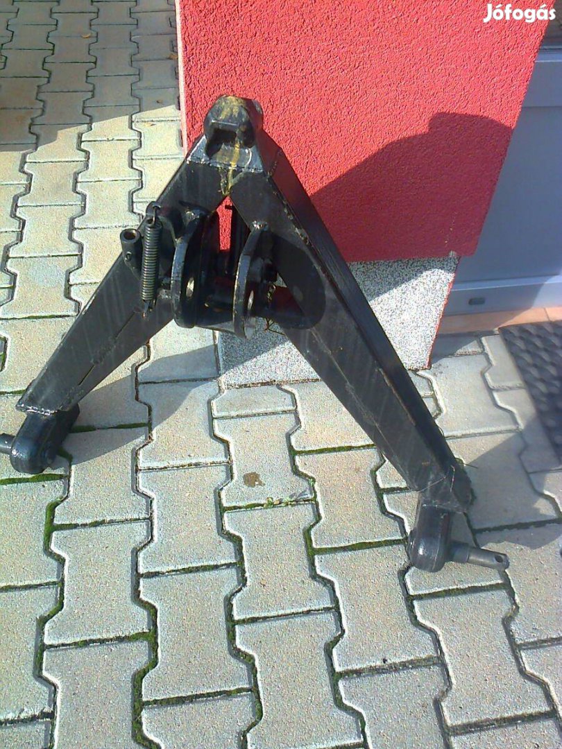 MTZ vonó háromszög