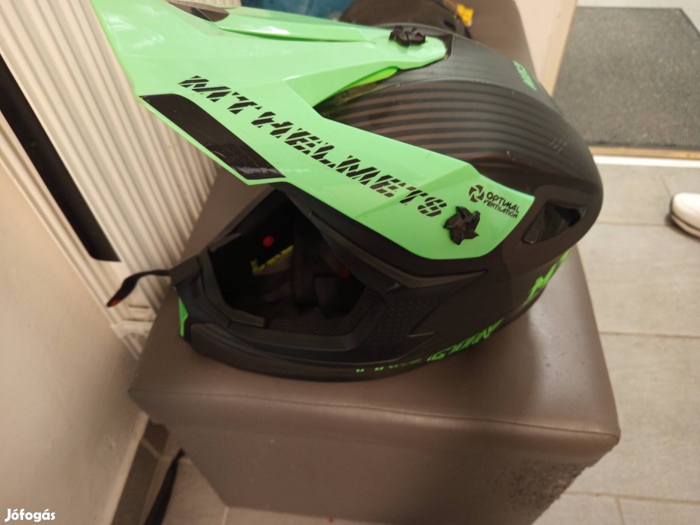 MT Helmets Falcon System motoros bukósisak  