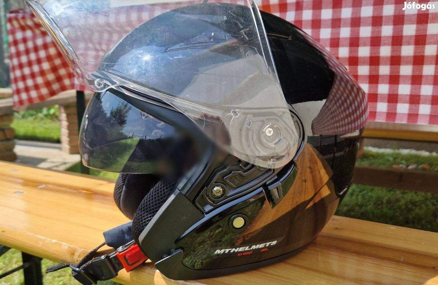MT Helmets bukósisak M-es méret