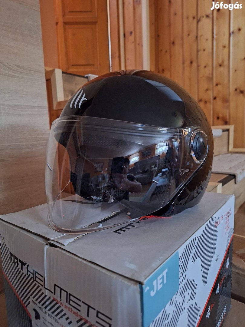MT Helmets bukósisak M es méretű
