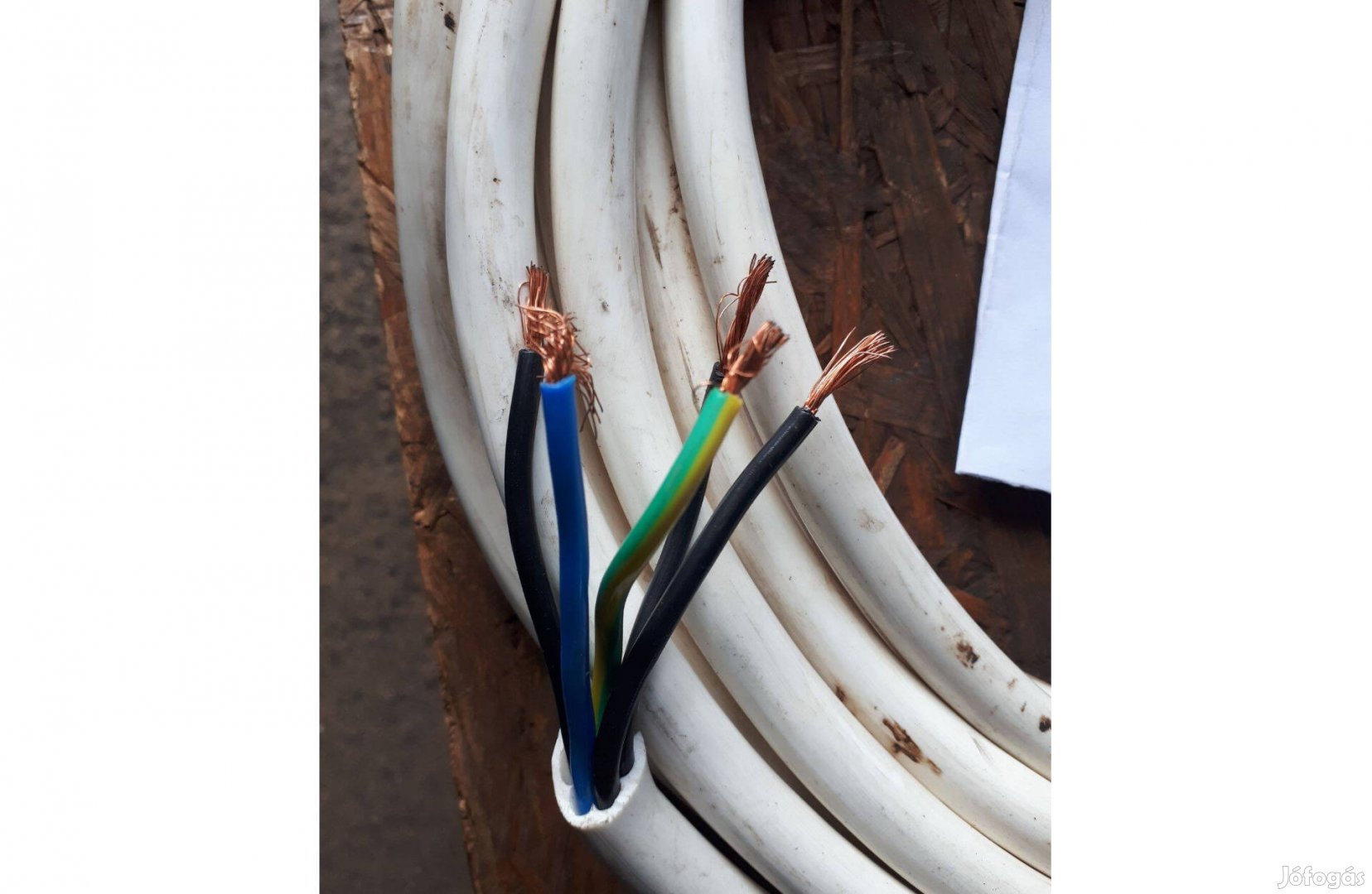 MT kábel 5X1,5 mm-es eladó !