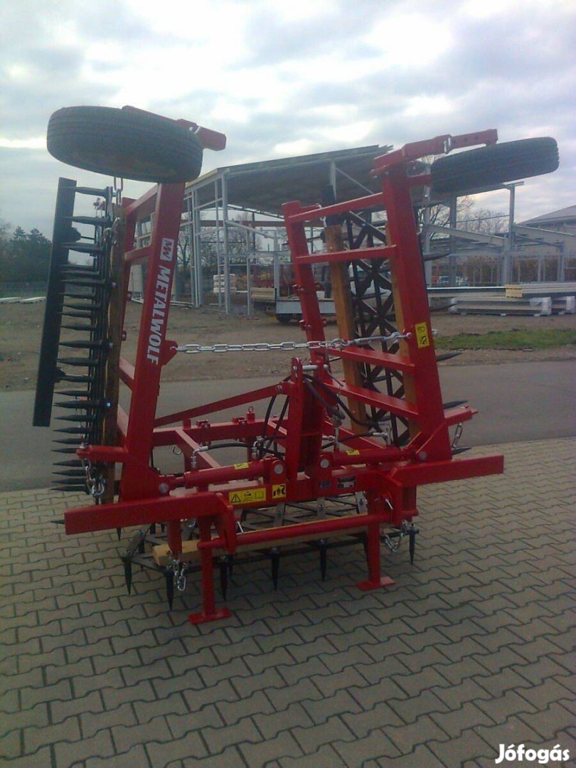 MW-4.8 függesztett fogas kerékkel simítóval 2023-as áron !