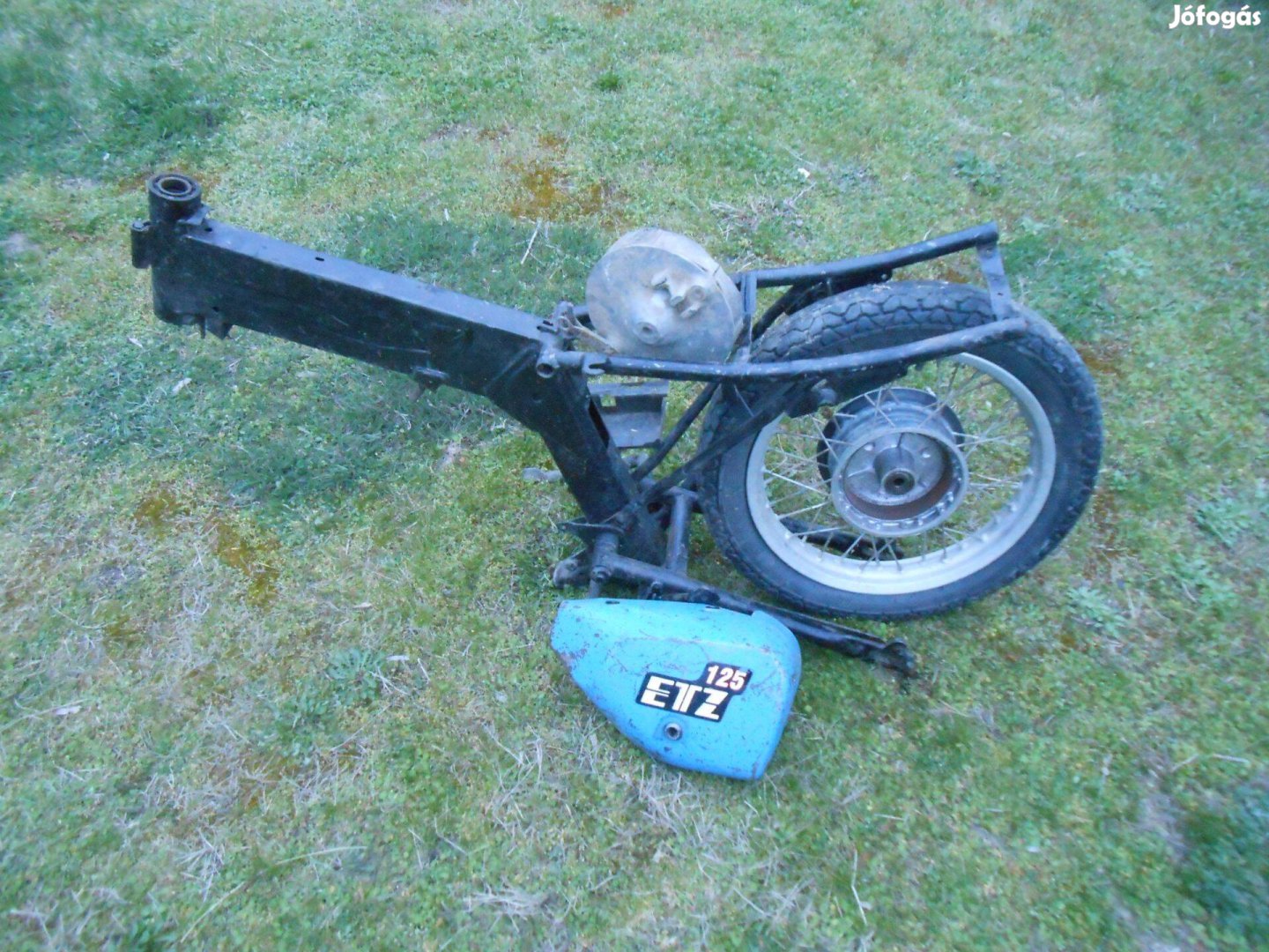 MZ-ETZ 125-ös tipusú,papirok nélkűli csupasz főváz