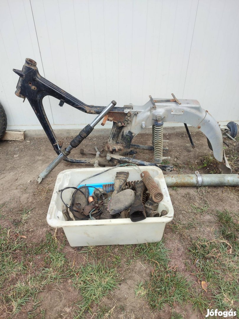 MZ TS 125 váz