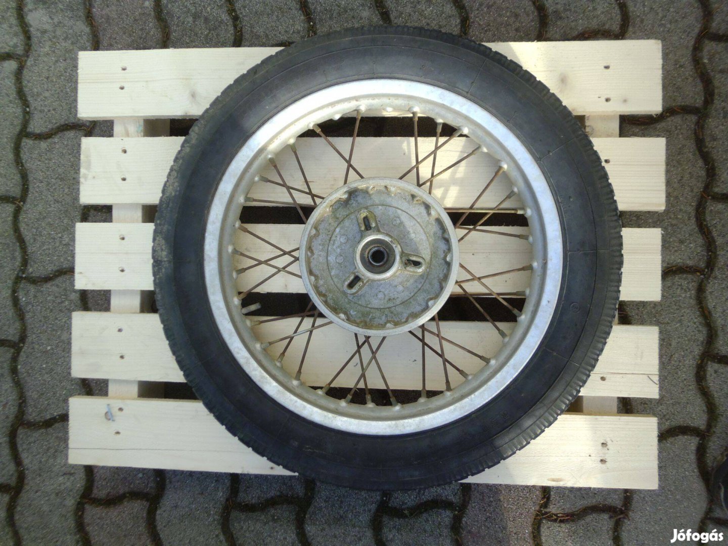 MZ Ts 250/1 hátsó kerék