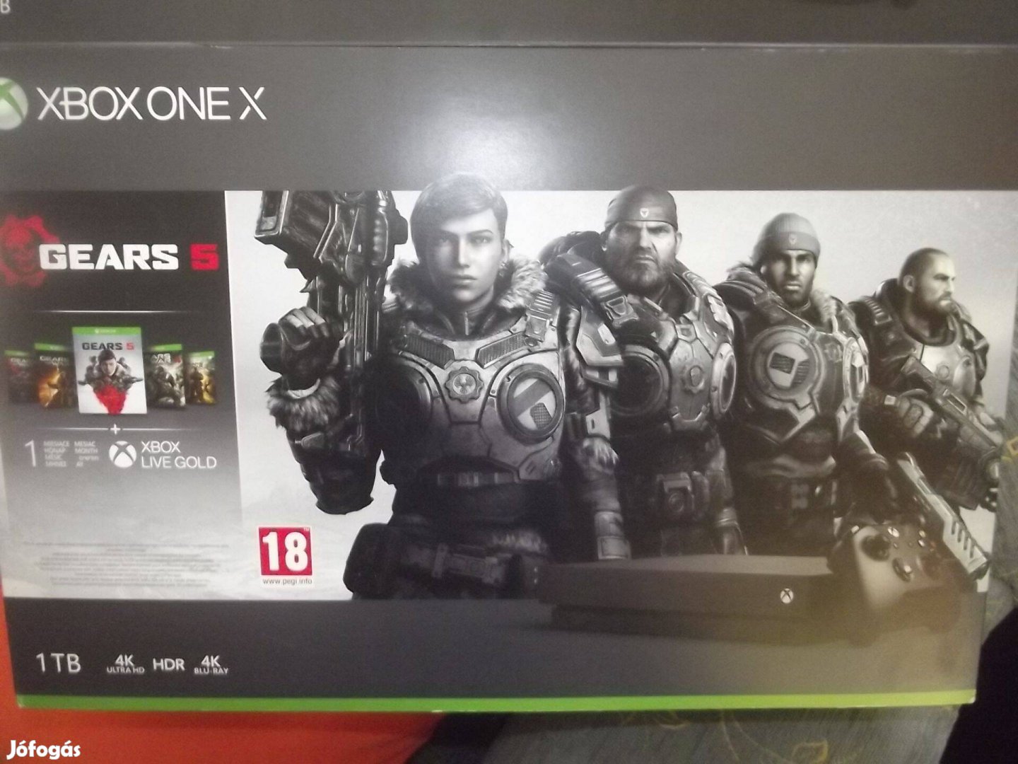 M-32. Xbox One X 1 Tb Gép + Tartozékok + 56 Db Csúcs Eredeti Játék