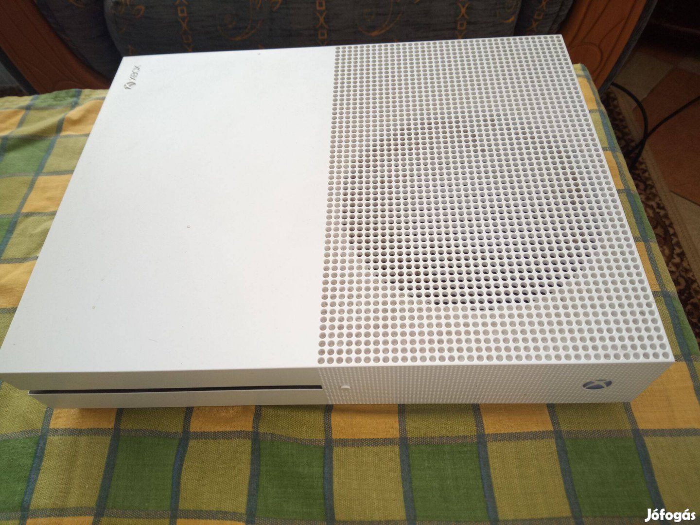 M-41 Xbox One S 1 Tb Gép + Tartozékok + 77 Db Csúcs Ajándék Eredeti J