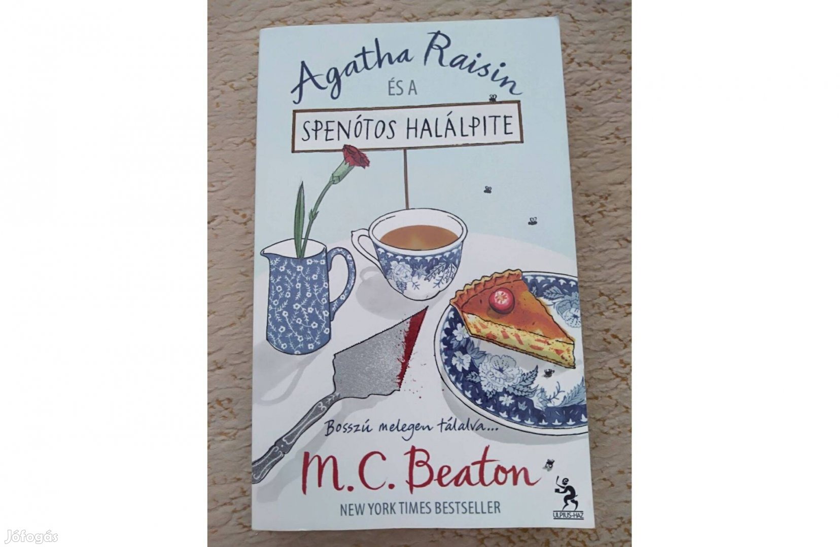 M. C. Beaton: Agatha Raisin és a spenótos halálpite (krimi regény)