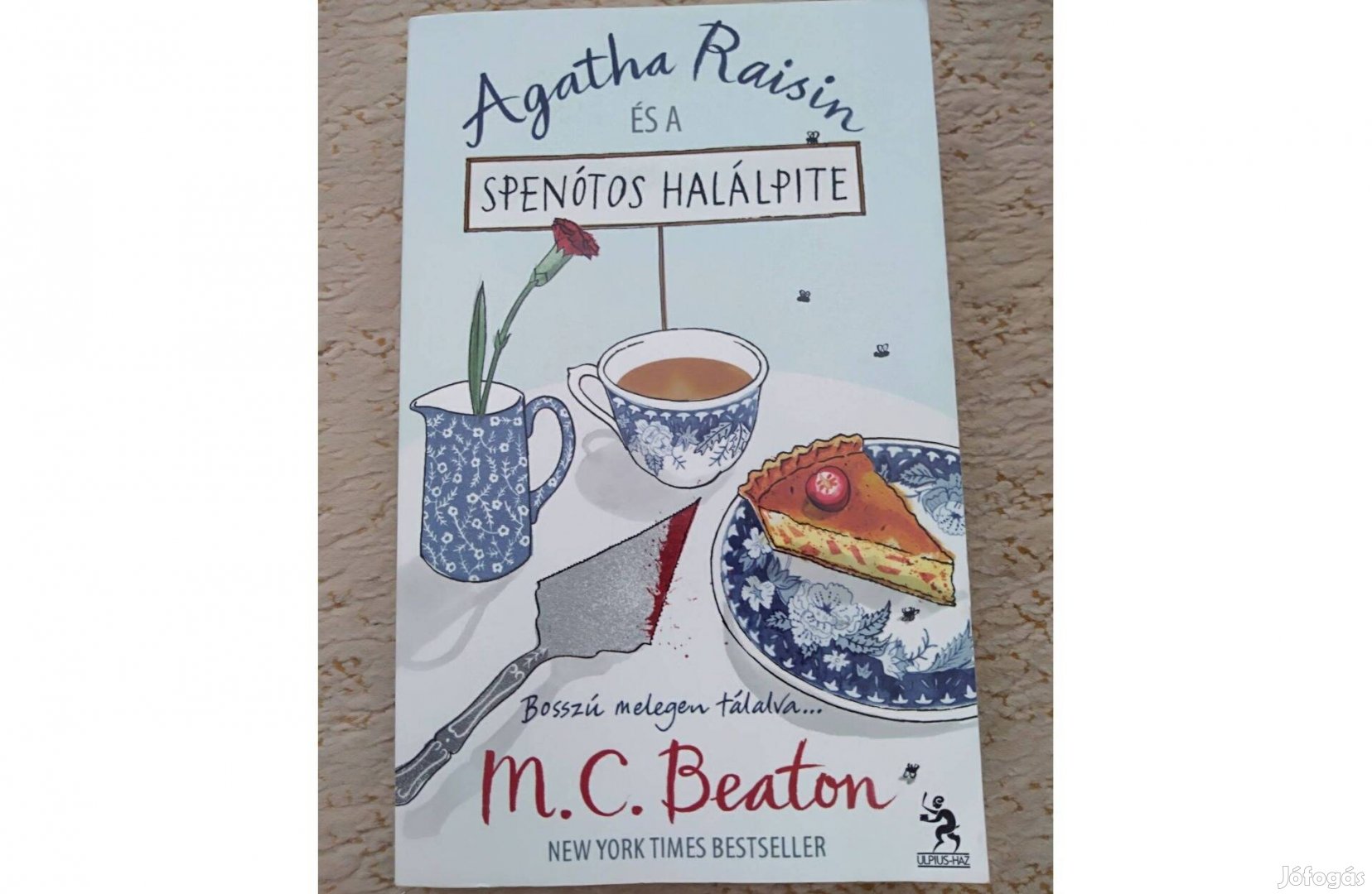 M. C. Beaton: Agatha Raisin és a spenótos halálpite (krimi regény)