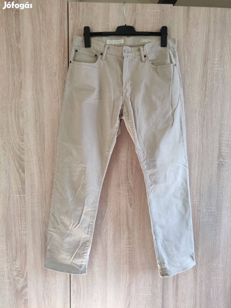 M-es 3232-es drapp férfi nadrág GAP